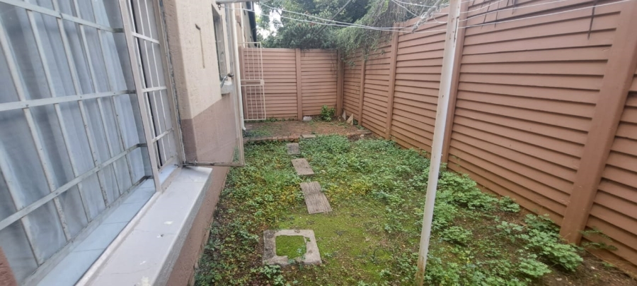 2 Bedroom Property for Sale in Rietfontein Gauteng