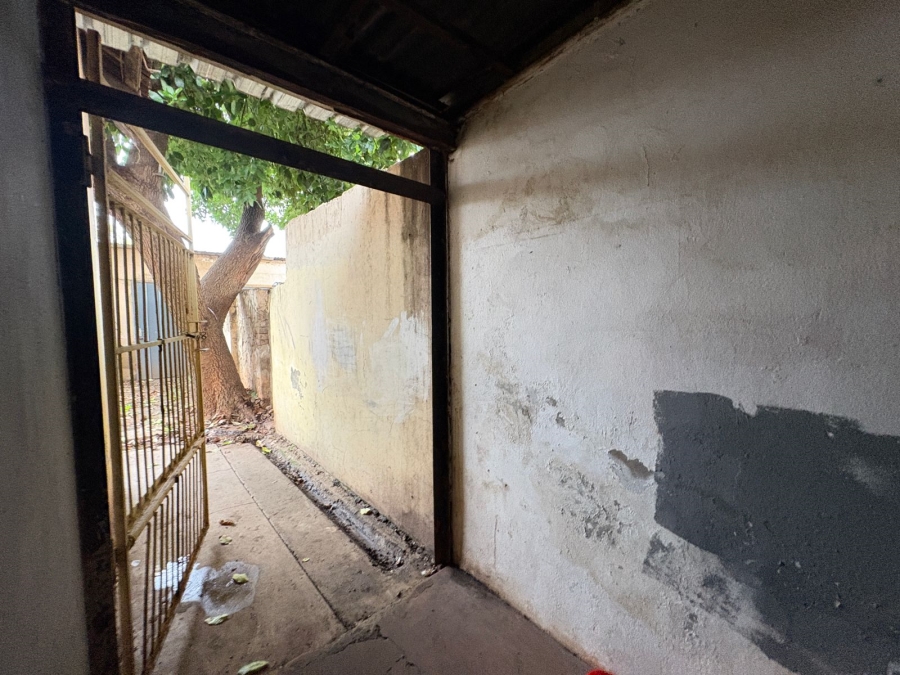 4 Bedroom Property for Sale in Geduld Gauteng