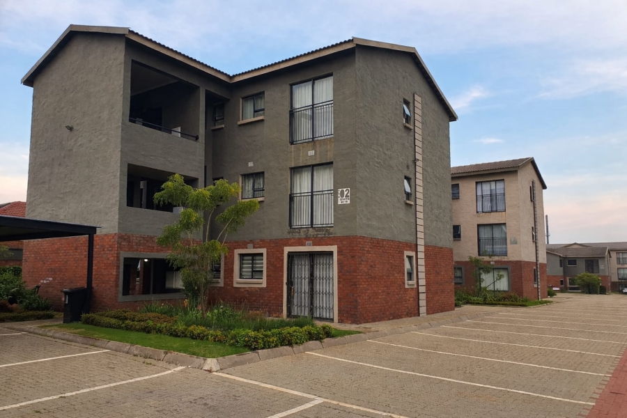 3 Bedroom Property for Sale in Kenleaf Gauteng