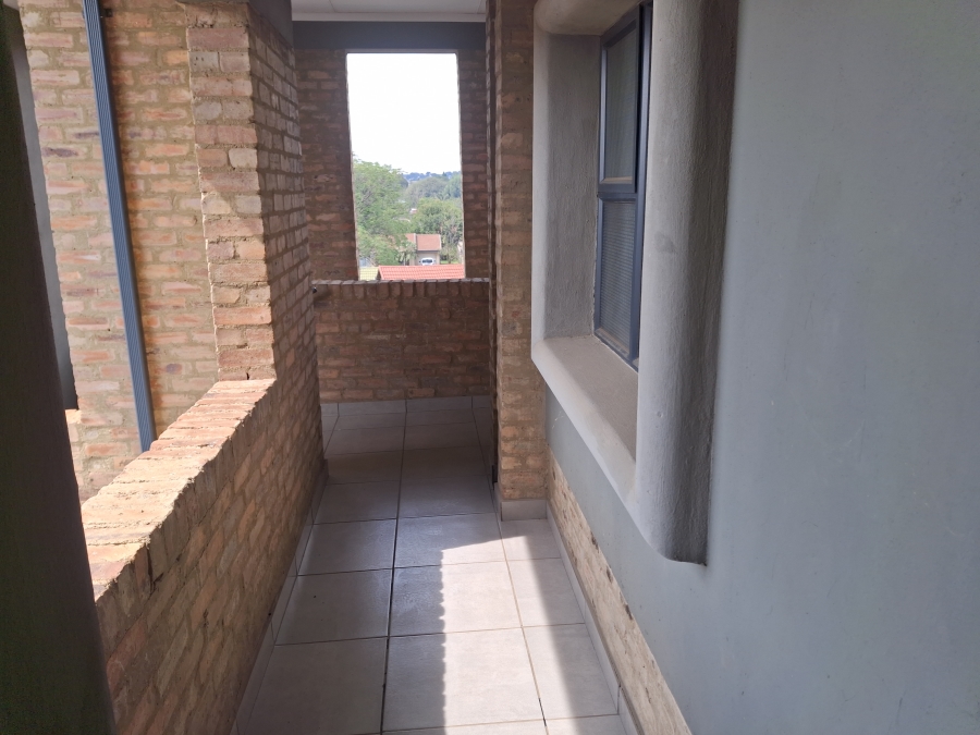 2 Bedroom Property for Sale in Pomona Gauteng