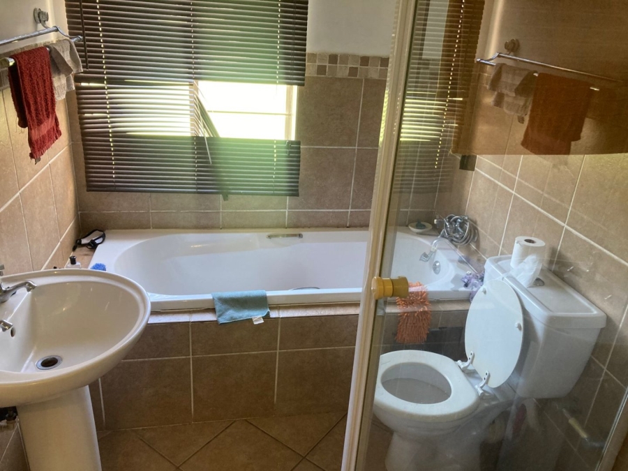 2 Bedroom Property for Sale in Montana Gauteng