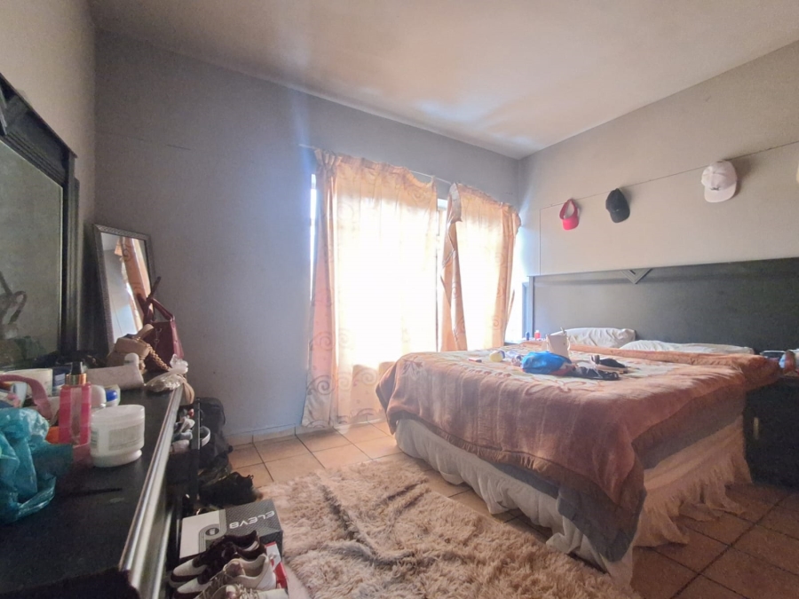 2 Bedroom Property for Sale in Vanderbijlpark CW 1 Gauteng