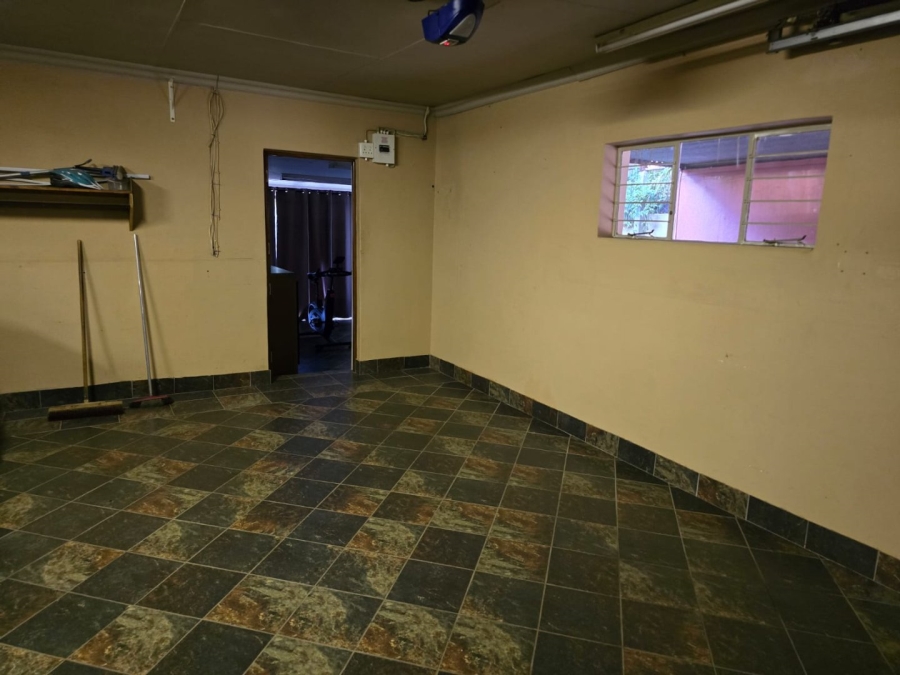 4 Bedroom Property for Sale in Wonderboom Gauteng