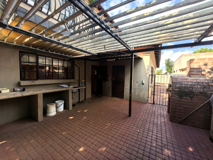 4 Bedroom Property for Sale in Montana Tuine Gauteng