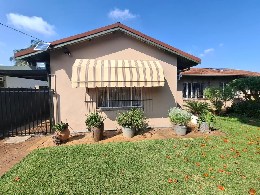 4 Bedroom Property for Sale in Sinoville Gauteng