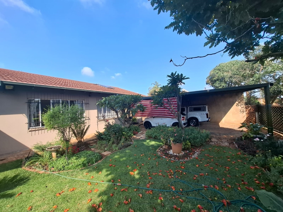 4 Bedroom Property for Sale in Sinoville Gauteng