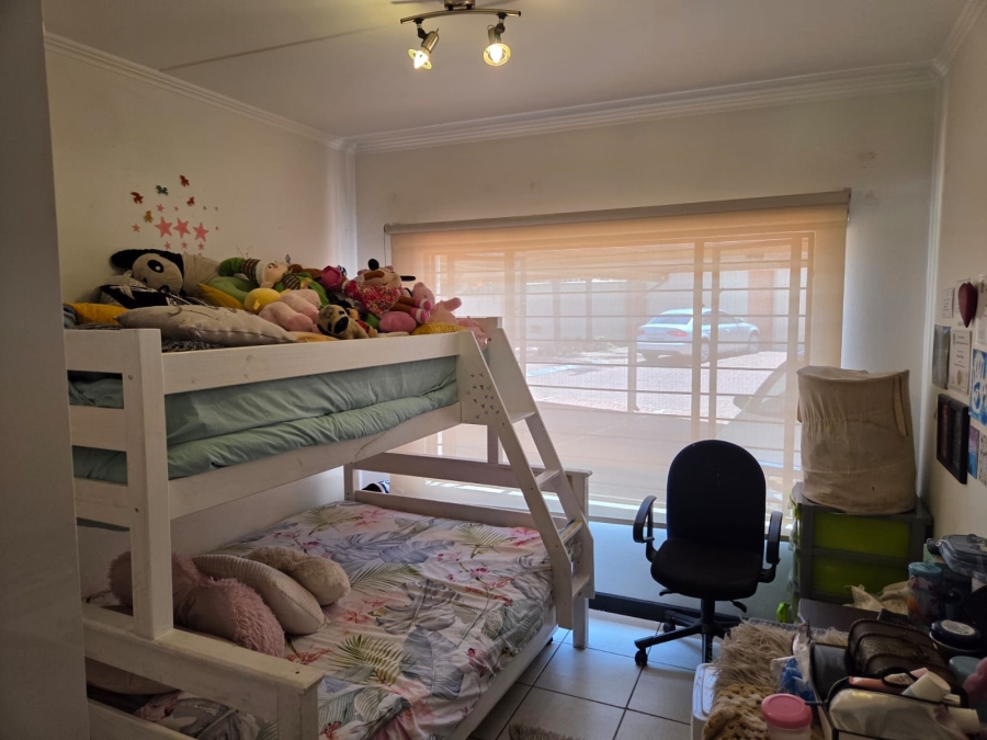 To Let 2 Bedroom Property for Rent in Sunninghill Gauteng