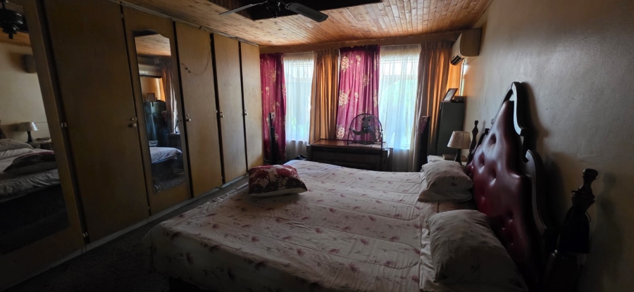 4 Bedroom Property for Sale in Vanderbijlpark CE 2 Gauteng