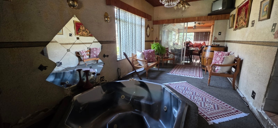 4 Bedroom Property for Sale in Vanderbijlpark CE 2 Gauteng