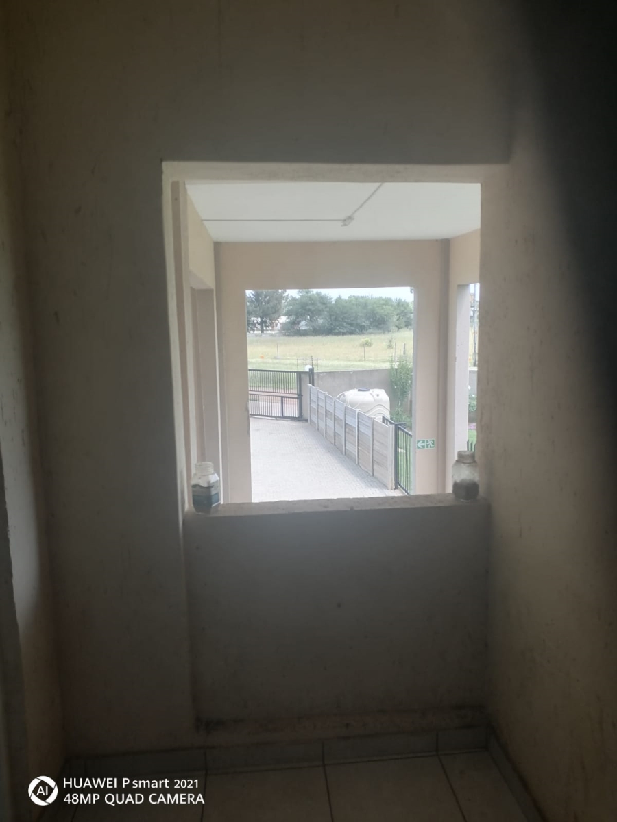 To Let 1 Bedroom Property for Rent in Nanescol Gauteng