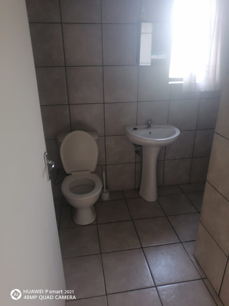 To Let 1 Bedroom Property for Rent in Nanescol Gauteng