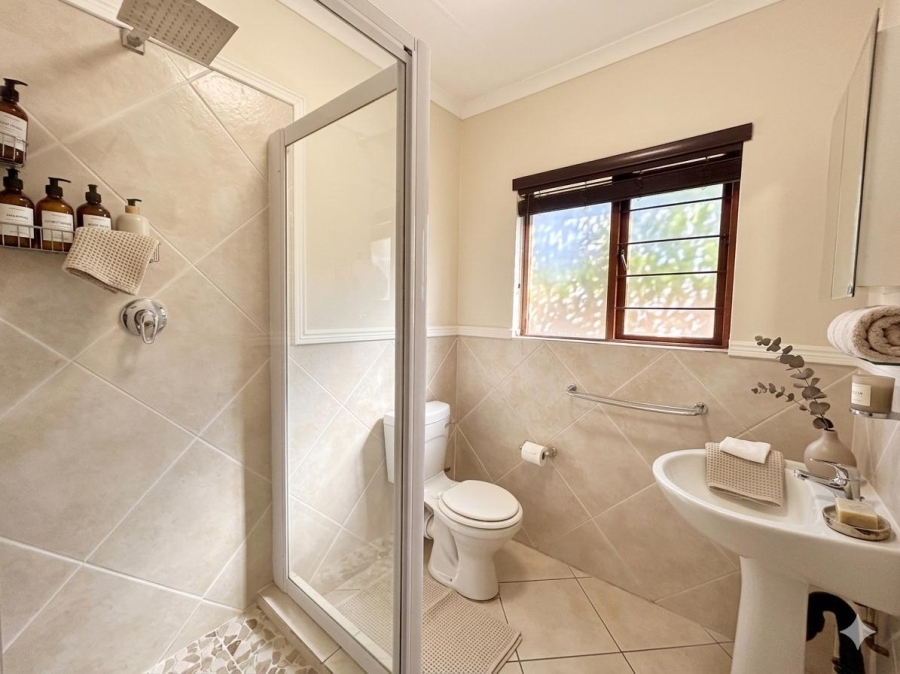 2 Bedroom Property for Sale in Sunninghill Gauteng