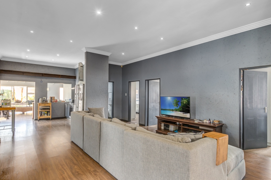 4 Bedroom Property for Sale in Sydenham Gauteng