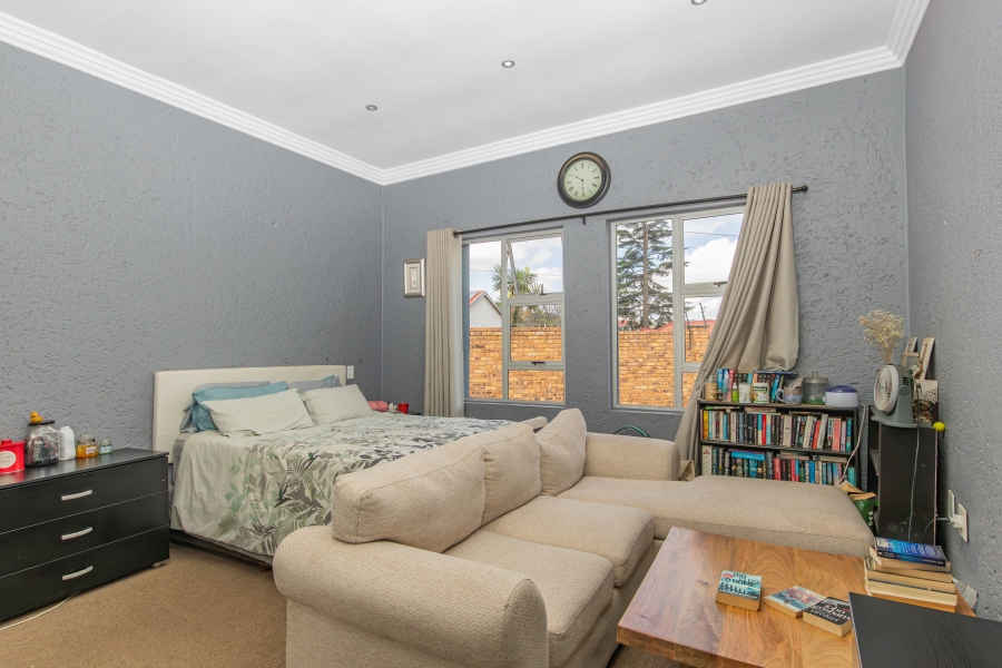 4 Bedroom Property for Sale in Sydenham Gauteng