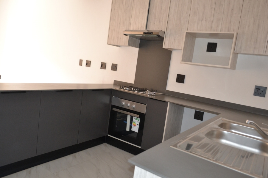 To Let 2 Bedroom Property for Rent in Bryanston Gauteng