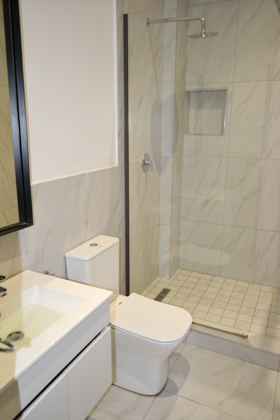 To Let 2 Bedroom Property for Rent in Bryanston Gauteng