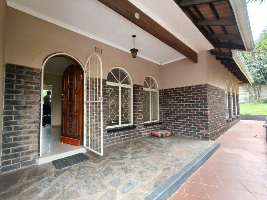 To Let 4 Bedroom Property for Rent in Northcliff Gauteng