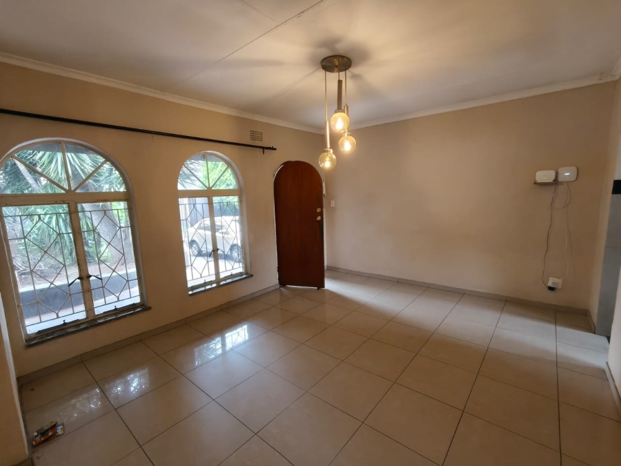 To Let 4 Bedroom Property for Rent in Northcliff Gauteng