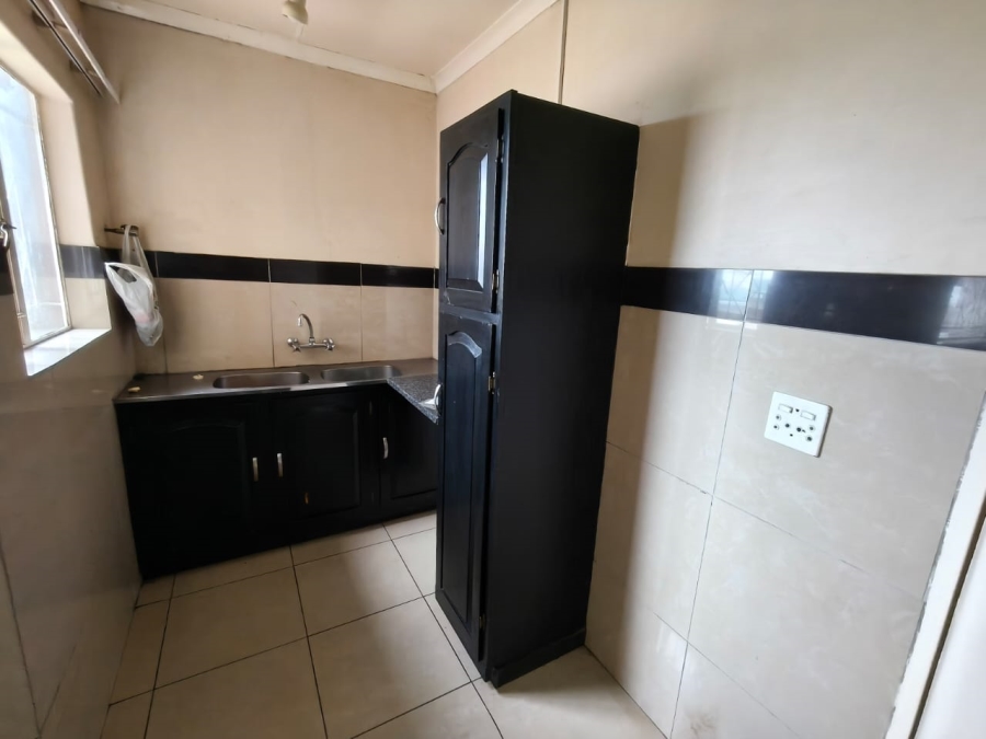 To Let 4 Bedroom Property for Rent in Northcliff Gauteng
