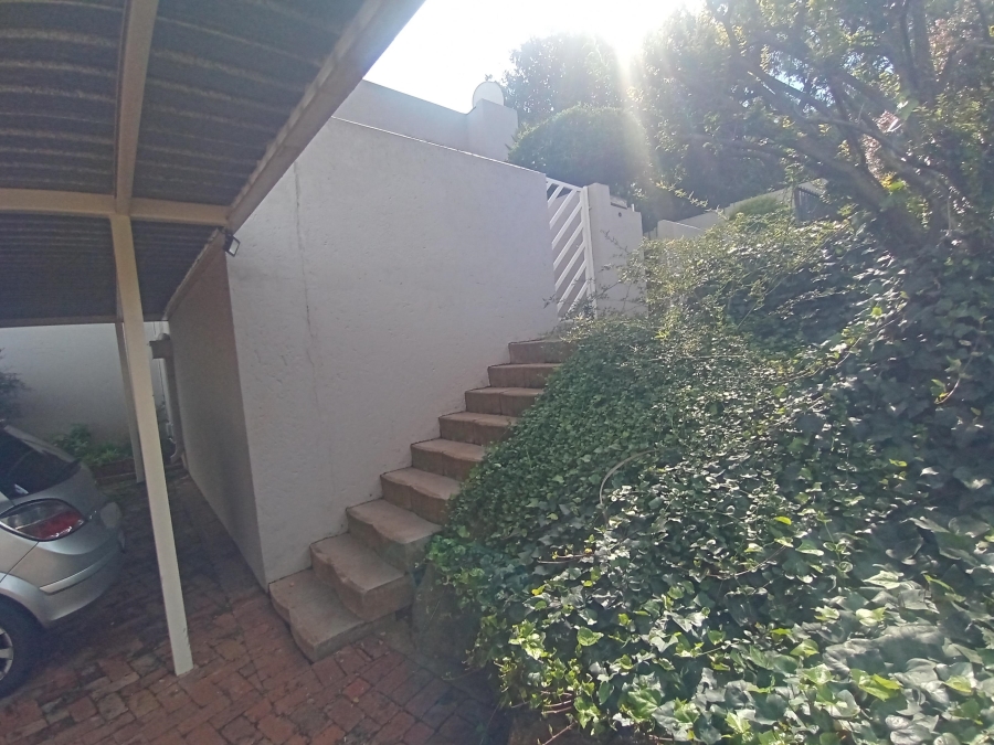 2 Bedroom Property for Sale in Bassonia Gauteng