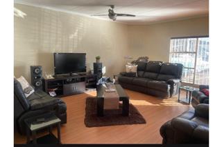 4 Bedroom Property for Sale in Kibler Park Gauteng
