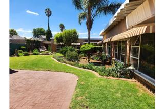 4 Bedroom Property for Sale in Kibler Park Gauteng