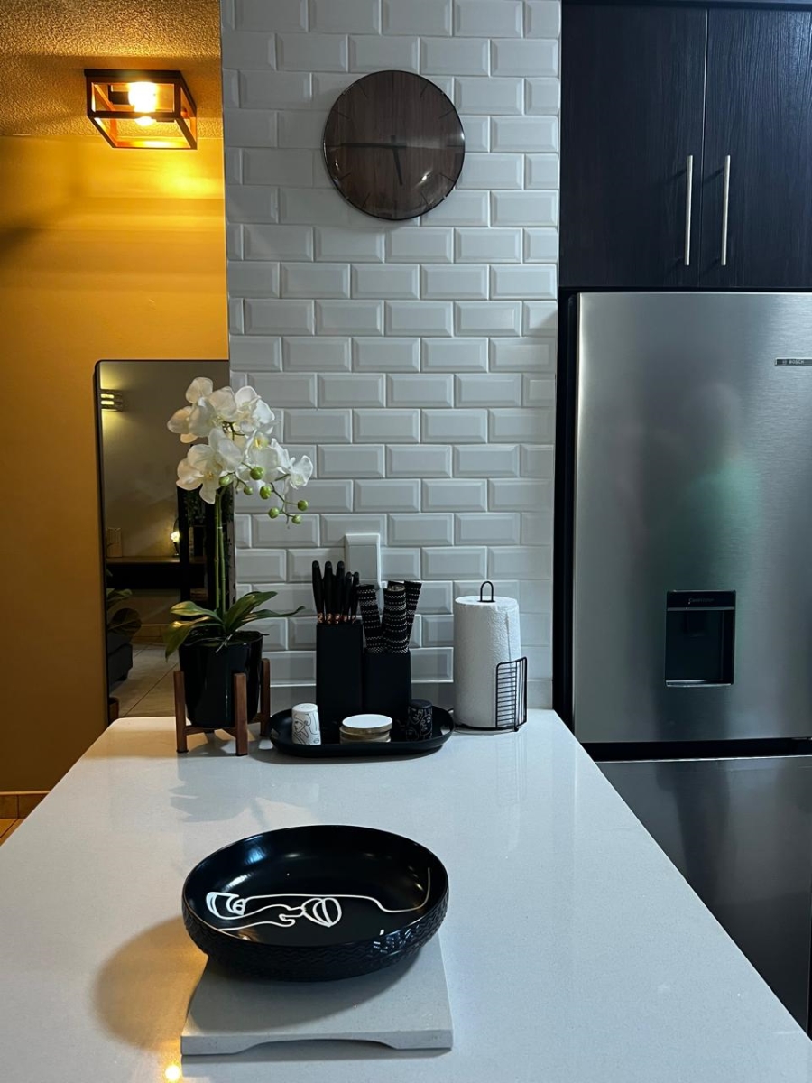 2 Bedroom Property for Sale in Pretorius Park Gauteng