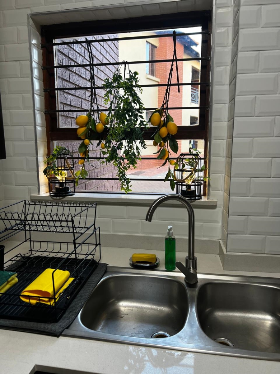 2 Bedroom Property for Sale in Pretorius Park Gauteng