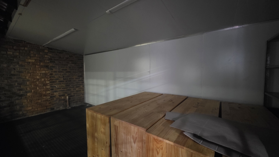 5 Bedroom Property for Sale in Moreleta Park Gauteng