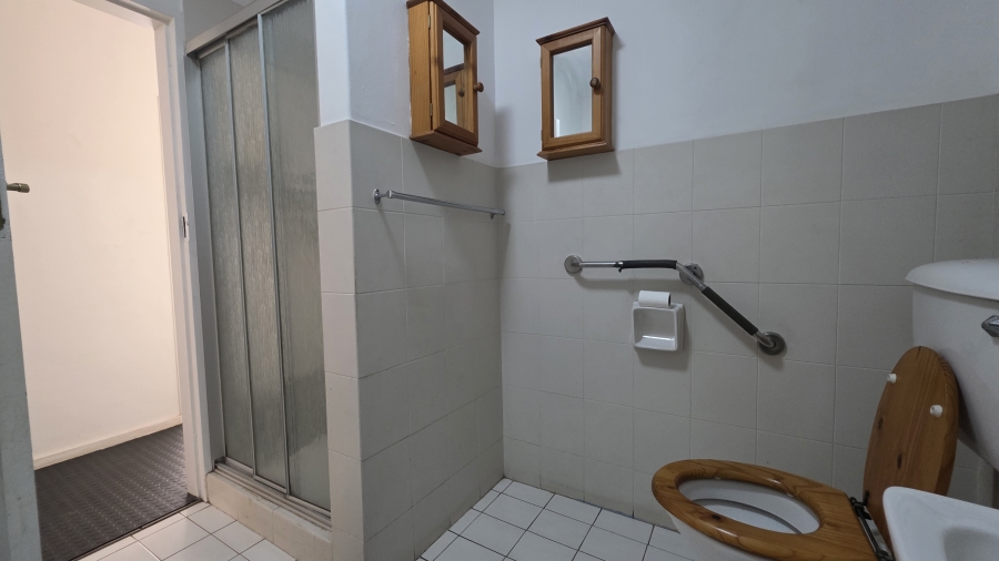 5 Bedroom Property for Sale in Moreleta Park Gauteng