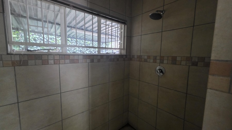 5 Bedroom Property for Sale in Moreleta Park Gauteng