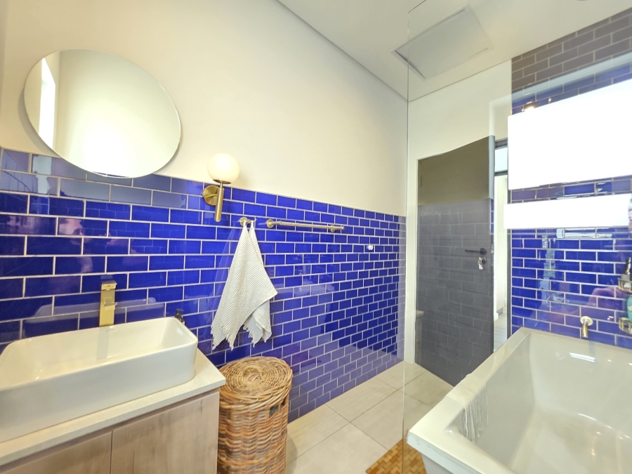 To Let 3 Bedroom Property for Rent in Waterkloof Ridge Gauteng