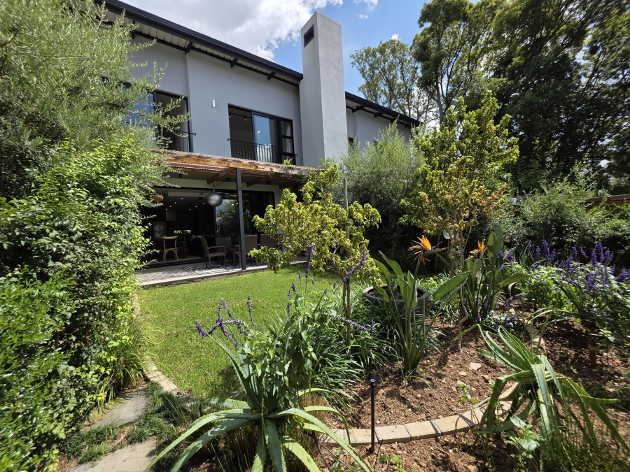 To Let 3 Bedroom Property for Rent in Waterkloof Ridge Gauteng