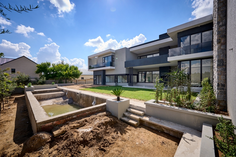 5 Bedroom Property for Sale in Jukskei View Gauteng