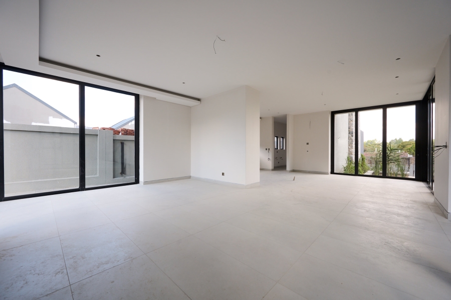 5 Bedroom Property for Sale in Jukskei View Gauteng