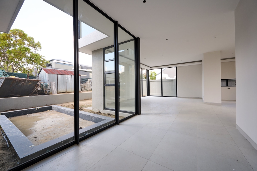 5 Bedroom Property for Sale in Jukskei View Gauteng