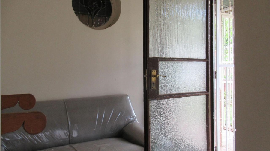 2 Bedroom Property for Sale in Rosettenville Gauteng