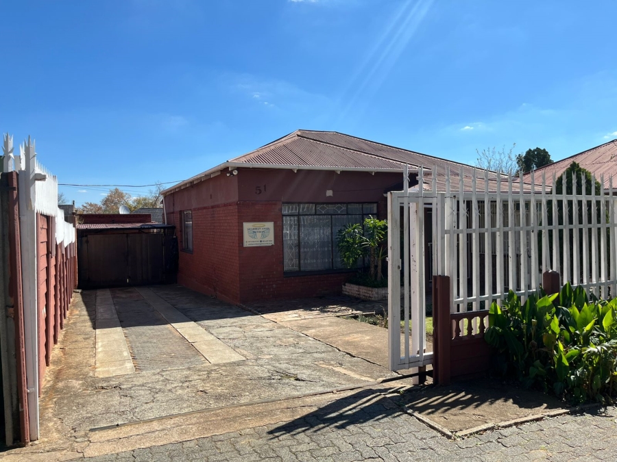 2 Bedroom Property for Sale in Rosettenville Gauteng