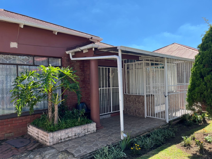 2 Bedroom Property for Sale in Rosettenville Gauteng