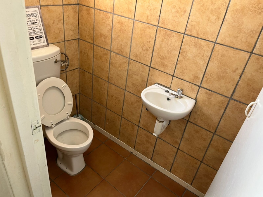 2 Bedroom Property for Sale in Rosettenville Gauteng