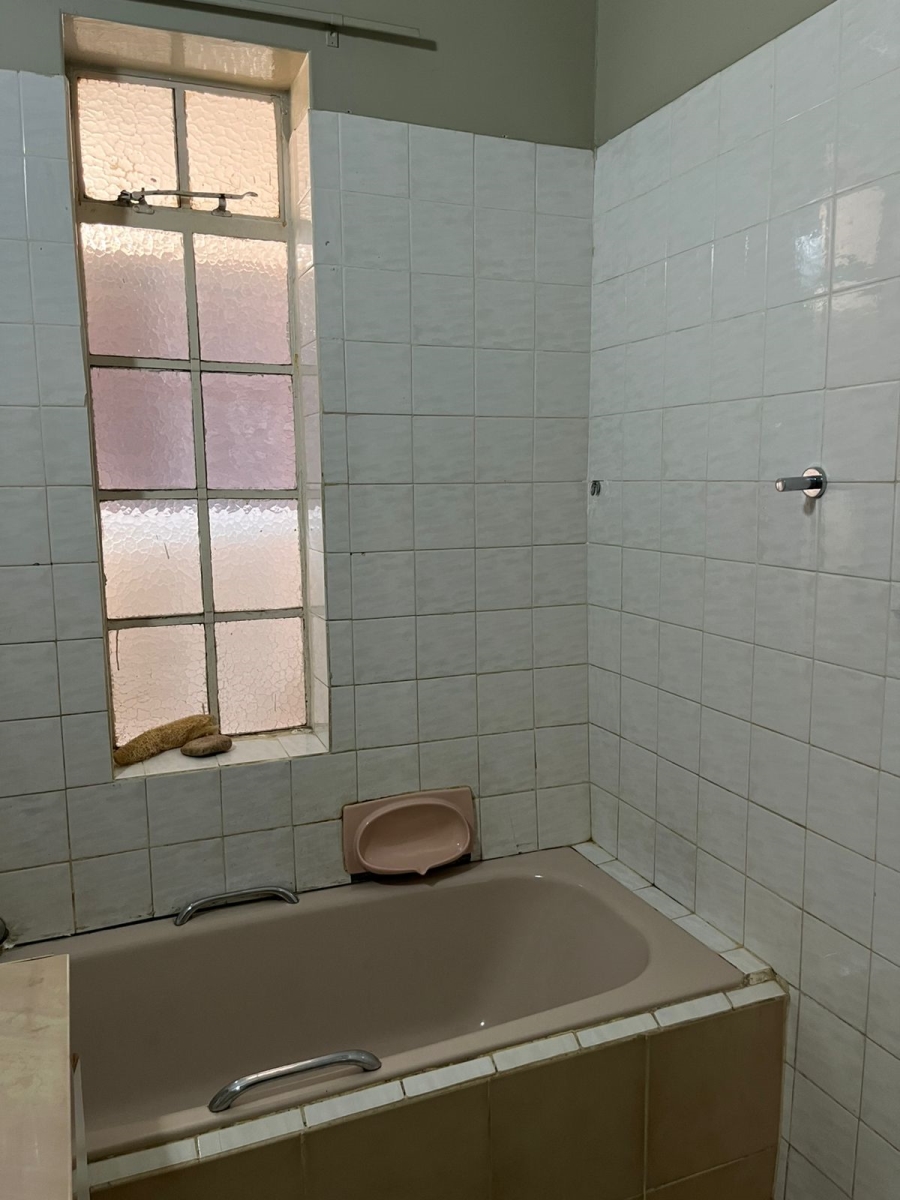 2 Bedroom Property for Sale in Rosettenville Gauteng