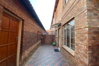 3 Bedroom Property for Sale in Theresa Park Gauteng