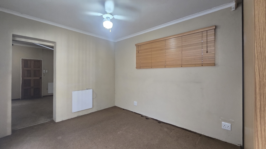To Let 2 Bedroom Property for Rent in Linbro Park Gauteng