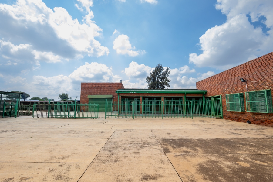 Commercial Property for Sale in Saulsville Gauteng