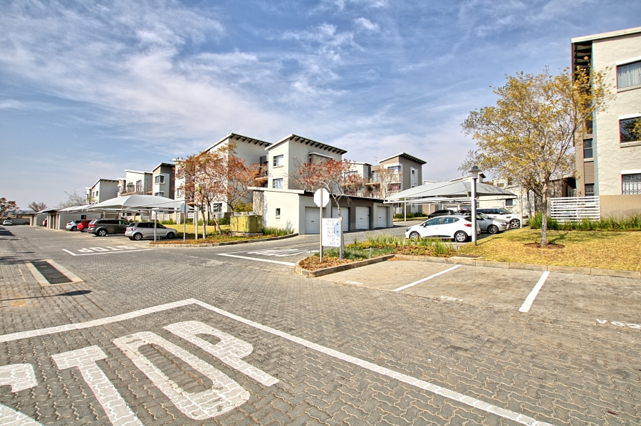 To Let 2 Bedroom Property for Rent in Dainfern Gauteng