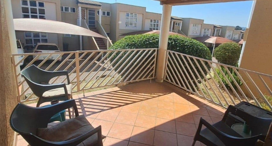 2 Bedroom Property for Sale in Mondeor Gauteng