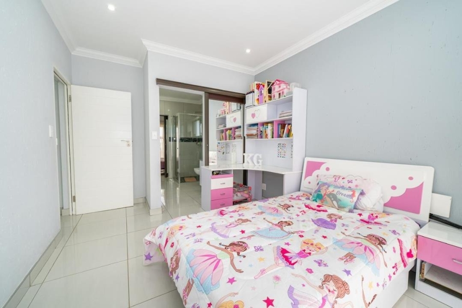 4 Bedroom Property for Sale in Helderwyk Gauteng