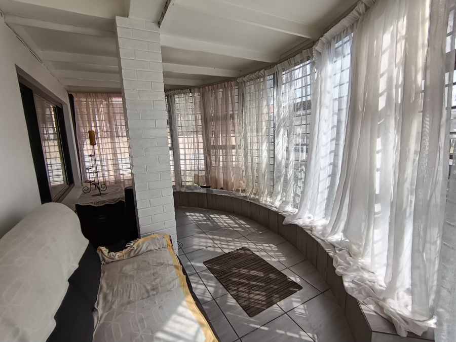 3 Bedroom Property for Sale in South Crest Gauteng