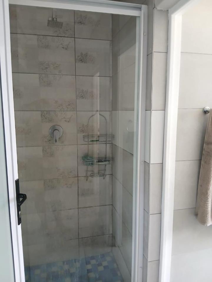 4 Bedroom Property for Sale in Helderwyk Gauteng