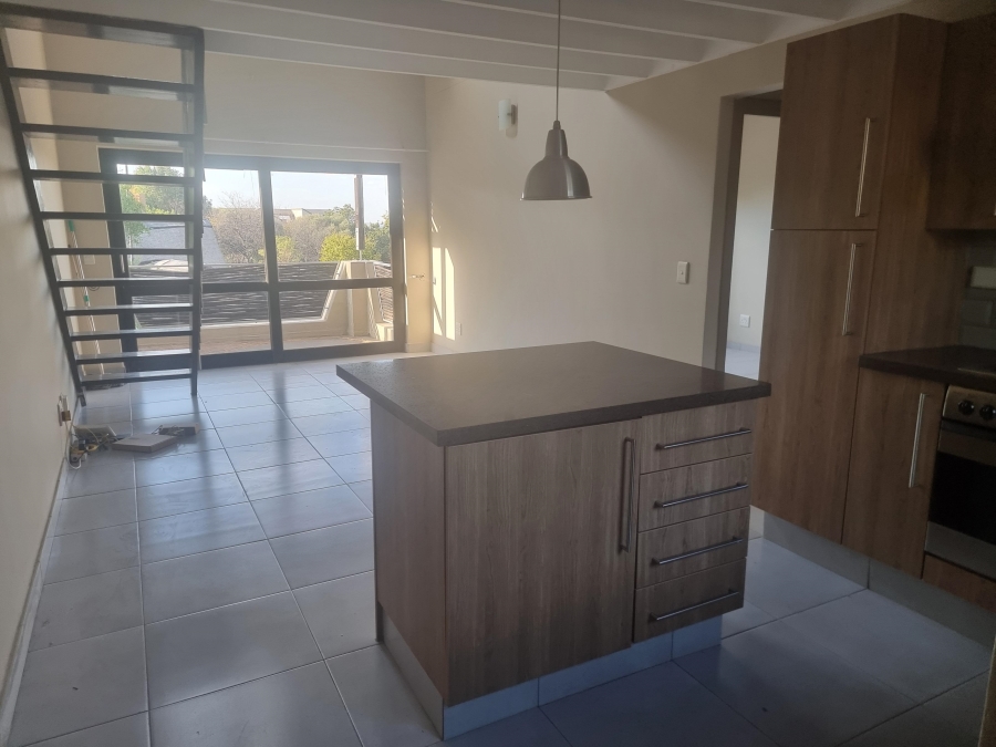 1 Bedroom Property for Sale in Lonehill Gauteng
